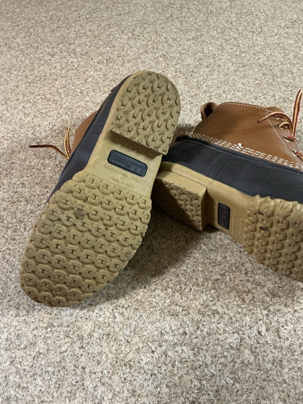 L.L. Bean Women's Two-Tone Brown and Black Duck Boots - Picture 5 of 6